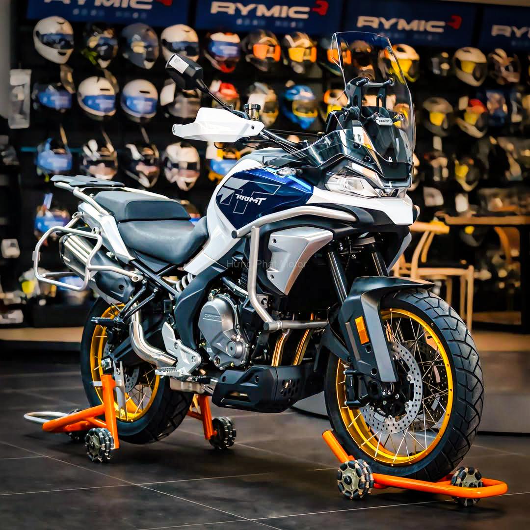 CFMOTO 700MT 2025 tại Hưng Phát Motor - Xe Phượt Lý Tưởng