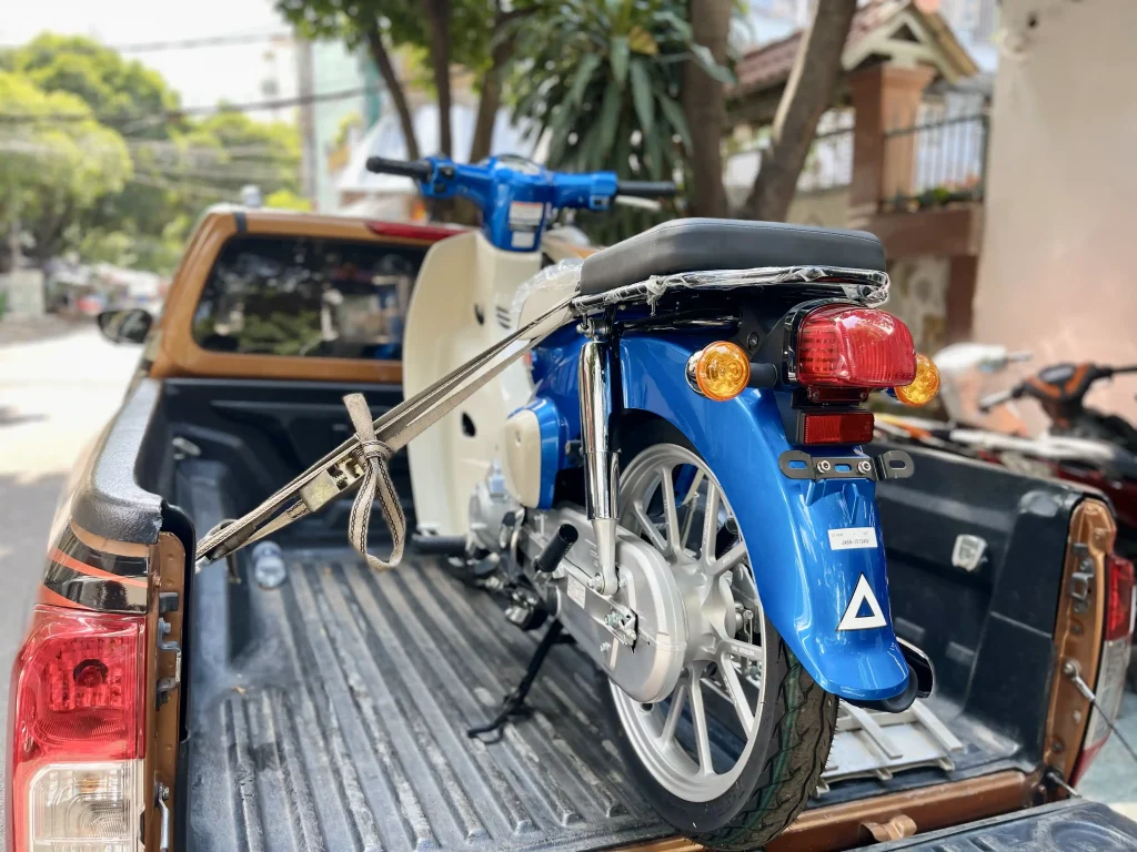 Giao honda supercub 110 nhap nhat hung phat motor 1