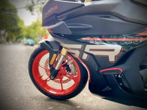 Xe cfmoto 450sr ra mat hung phat motor 15
