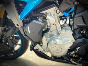 Xe cfmoto 675nk ra mat hung phat motor 15
