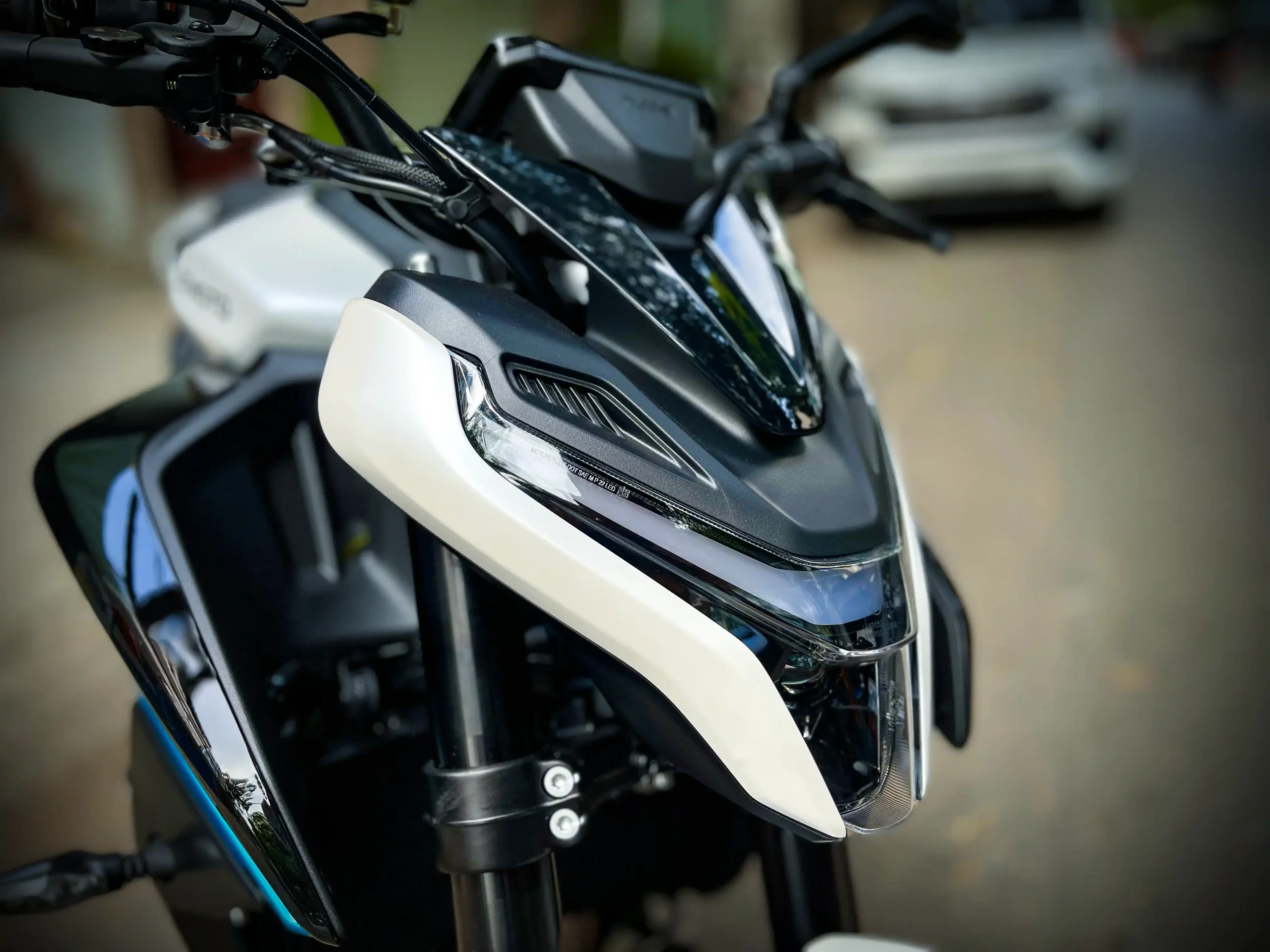 Xe cfmoto 675nk ra mat hung phat motor 19