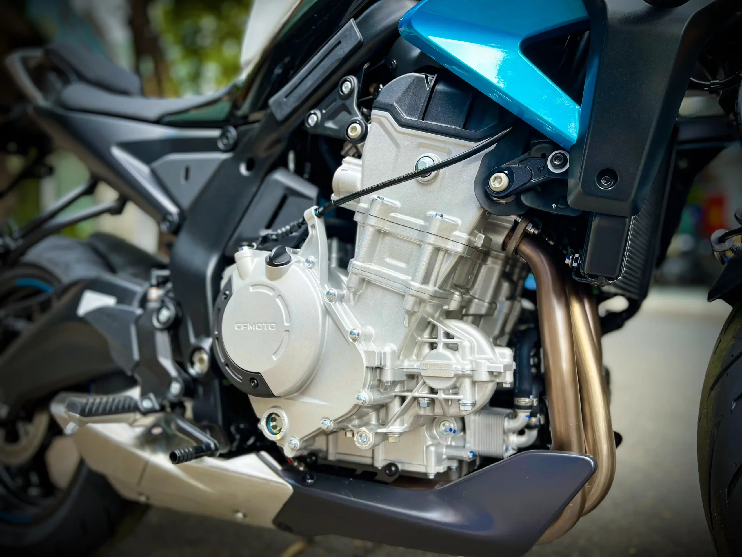 Xe cfmoto 675nk ra mat hung phat motor 22