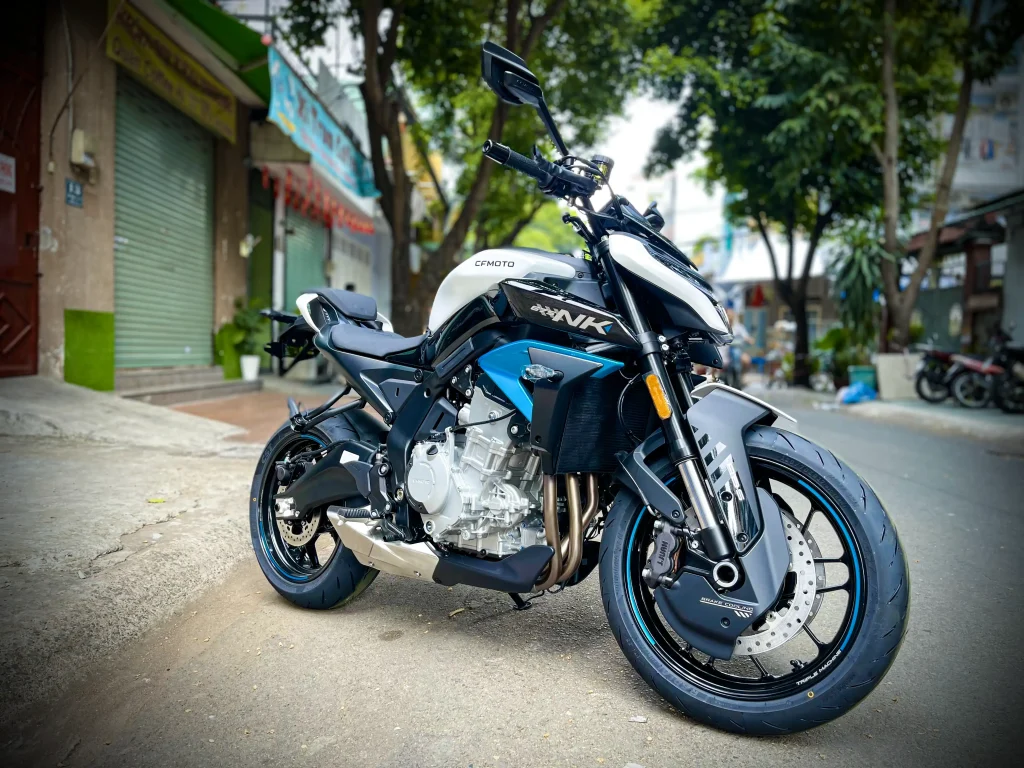 Xe cfmoto 675nk ra mat hung phat motor 23