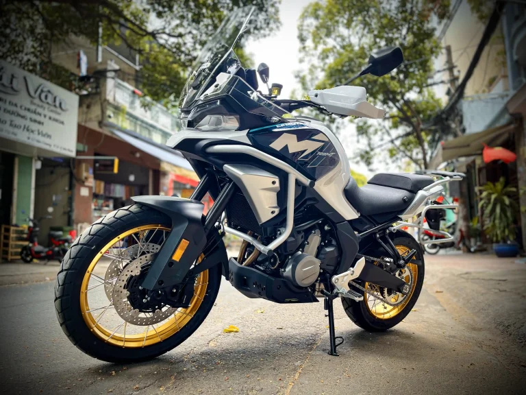 Xe cfmoto 700mt ra mat hung phat motor 13