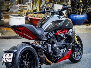 Xe ducati diavel 1260s hung phat motor 8
