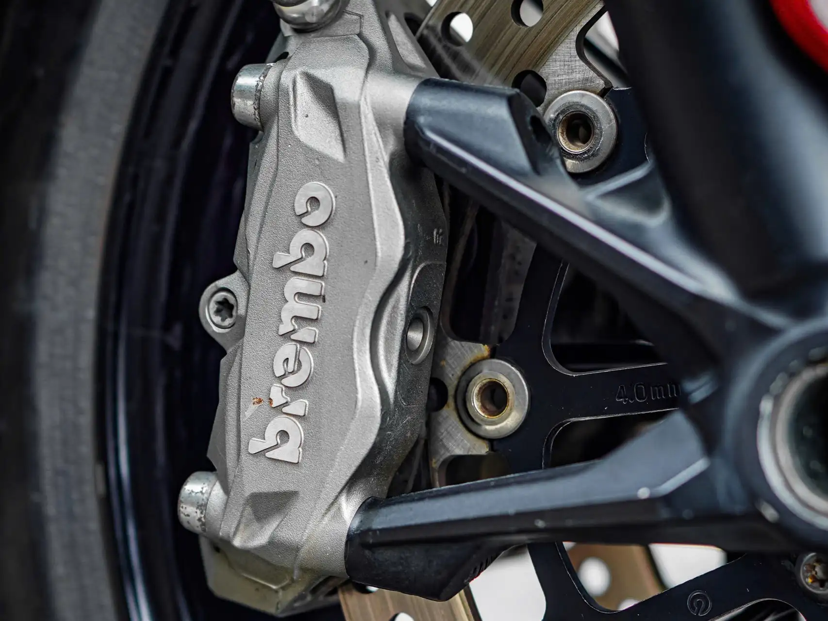 Xe ducati hypermotard 939 hung phat motor 1
