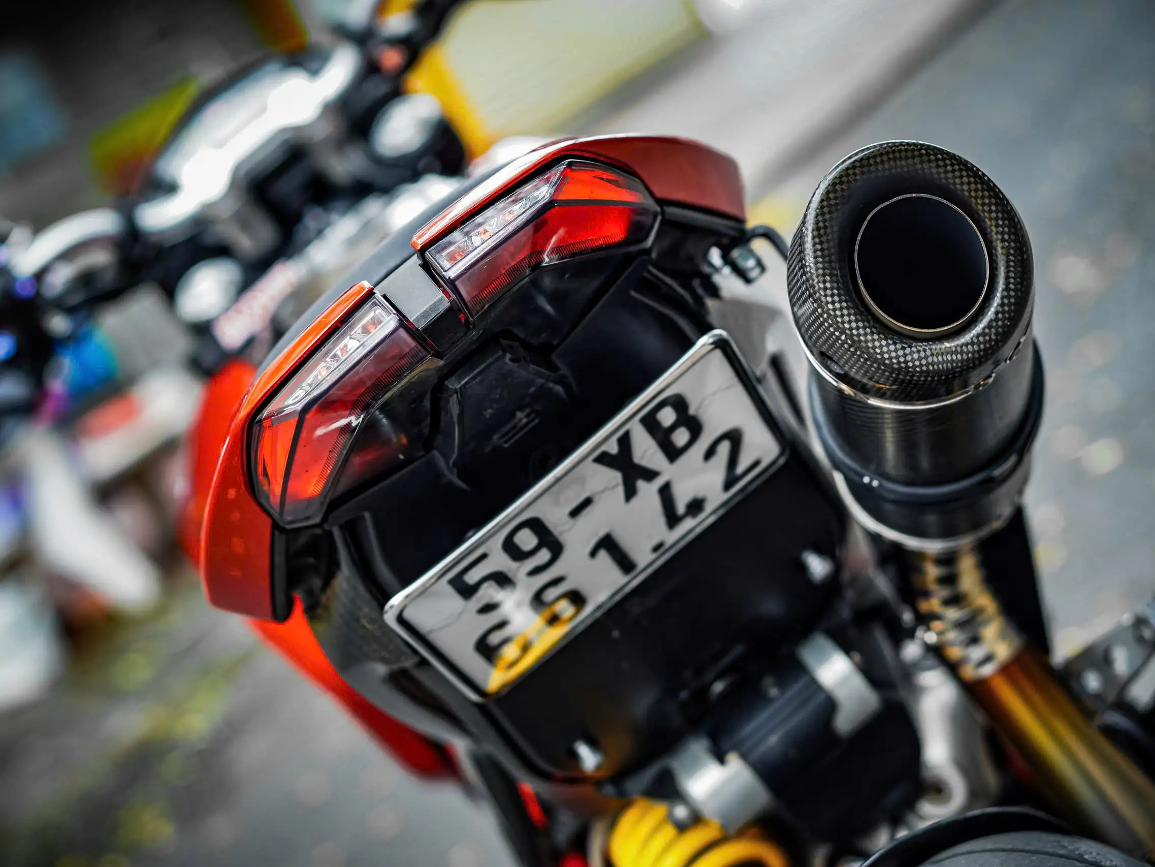 Xe ducati hypermotard 939 hung phat motor 13