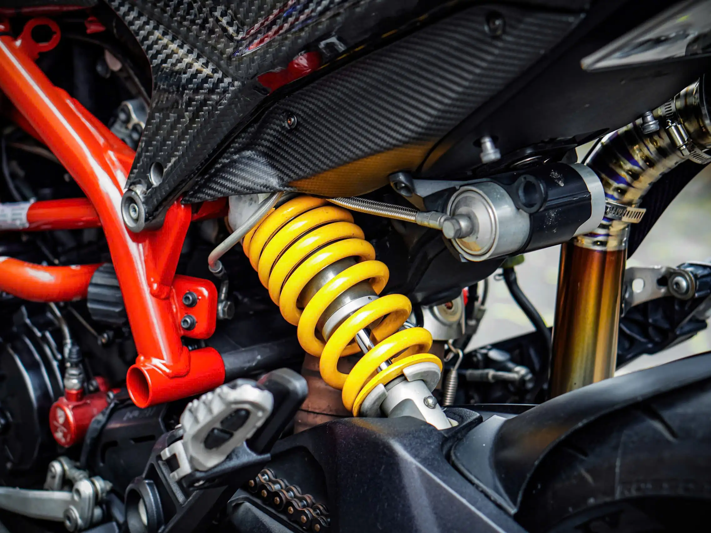 Xe ducati hypermotard 939 hung phat motor 20
