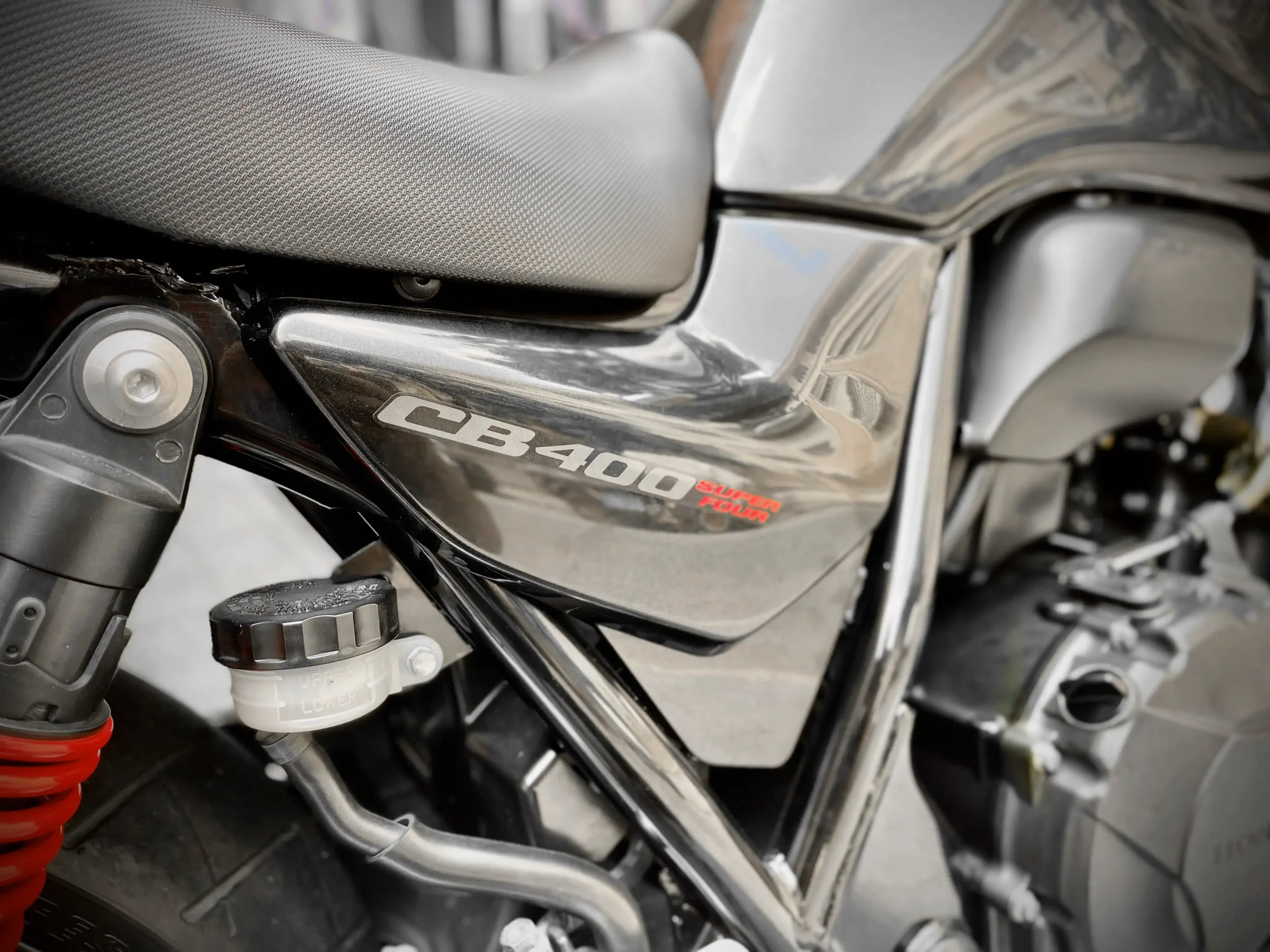 Hình ảnh chi tiết Honda CB400 2015 tại Hưng Phát Motor