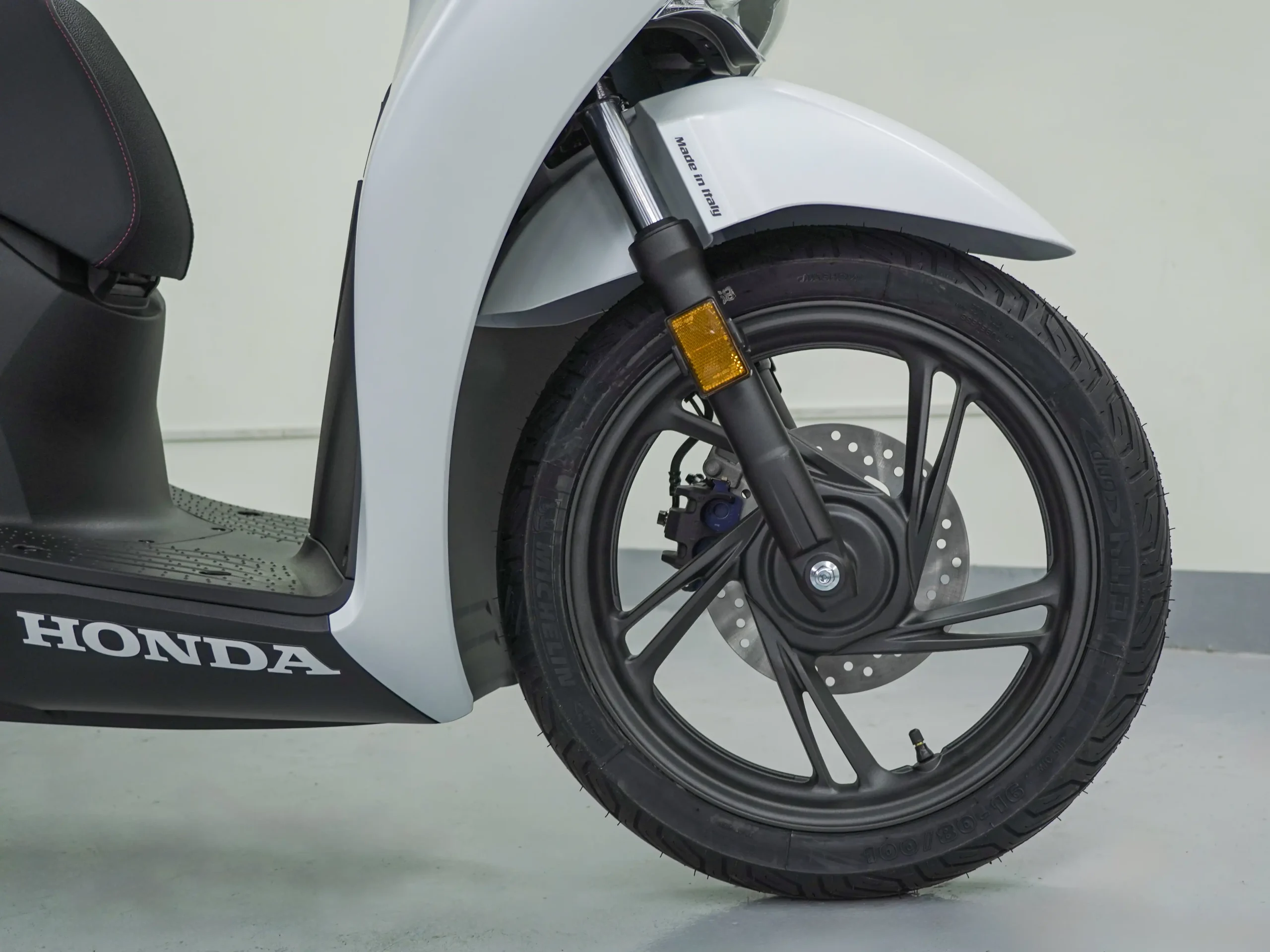 Xe honda sh y sport edition 2025 hung phat motor 6