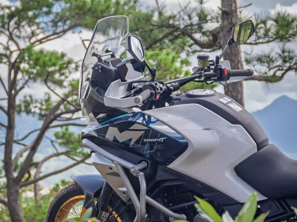 Cfmoto 700mt tourer dep da lat 16