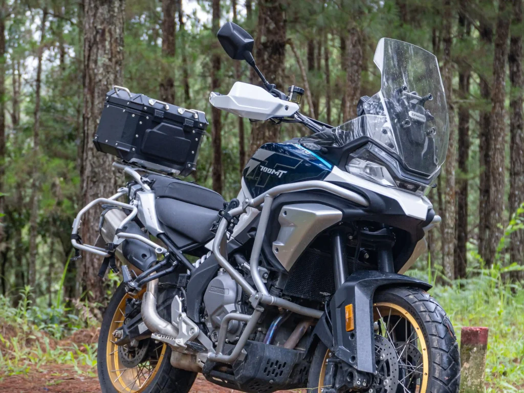 Giao xe cfmoto 700mt ve bao loc hung phat motor 8