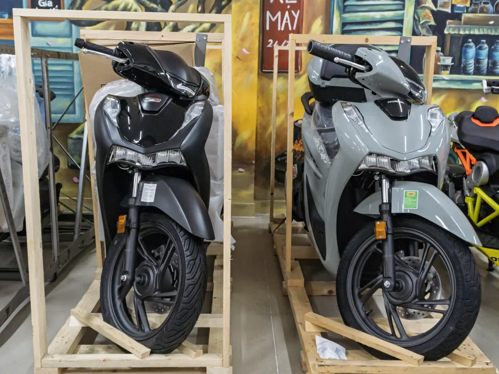 Xe honda sh y 150i 2025 hung phat motor 3